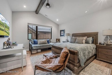 BLACK ROCK FLATS AT PRESTIGIOUS BLACK ROCK. Located inside the - photo 27