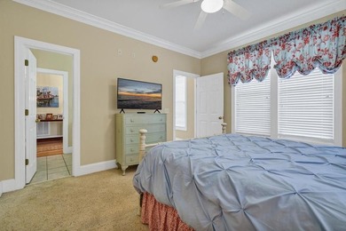 Custom built, 5BR/5BA home on the corner of Pompano, w/ ocean - photo 28