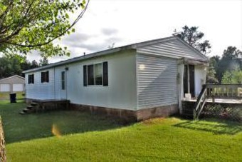 Cedar Lake - Montcalm County Home For Sale in Vestaburg Michigan