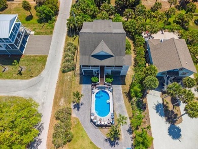 Custom built, 5BR/5BA home on the corner of Pompano, w/ ocean - photo 34