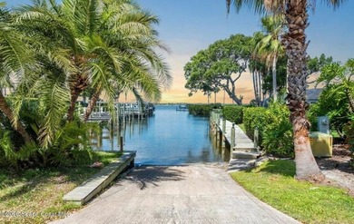 Boat dock, pool, 1 acre and a South Tropical Trail address. This - photo 36