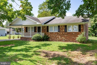 Perfect for Retirees or First-Time Buyers - Water views just - photo 38