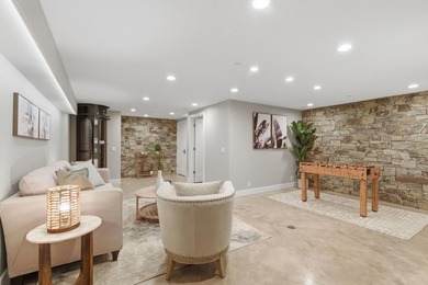Properties like this rarely come to market. Built and completely - photo 49