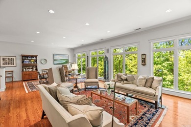 This spectacular custom-built home is an oasis in the middle of - photo 8