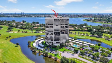 Lake Condo For Sale in West Palm Beach, Florida