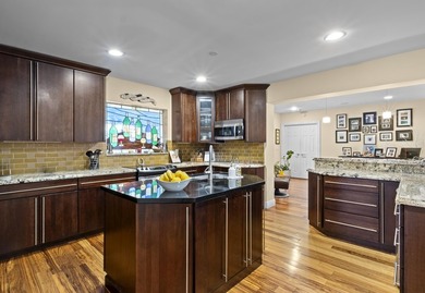Spacious 4-Bedroom, 4 Full Bath Home Offering 2,781 sq/ft Of - photo 4