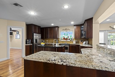 Spacious 4-Bedroom, 4 Full Bath Home Offering 2,781 sq/ft Of - photo 5