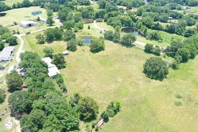 Bring your imagination to this rare 4-acre cul-de-sac property - photo 3