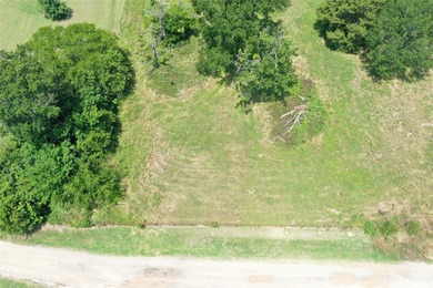 Bring your imagination to this rare 4-acre cul-de-sac property - photo 9