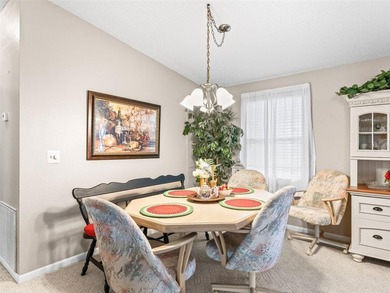 Charming FURNISHED home located in the beautiful Orange Blossom - photo 11