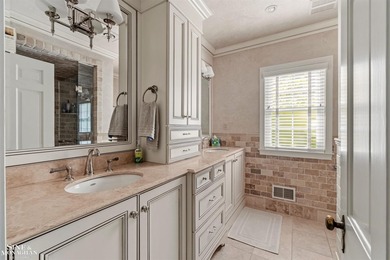 Rarely does a home offer this level of flexibility, location - photo 11