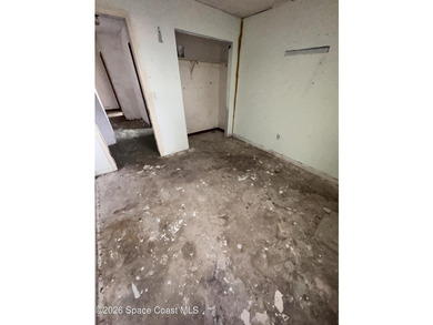 INVESTOR ALERT! Seller will consider all offers! Incredible - photo 14