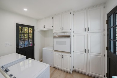NICLEY REMODELED HOME ON A QUAINT STREET W 3 OTHER HOUSES - photo 15