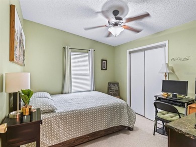 Charming FURNISHED home located in the beautiful Orange Blossom - photo 24