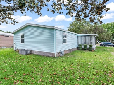 Charming FURNISHED home located in the beautiful Orange Blossom - photo 29