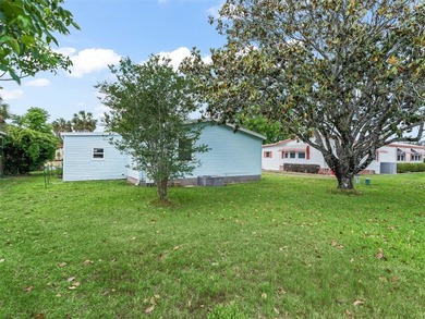 Charming FURNISHED home located in the beautiful Orange Blossom - photo 31