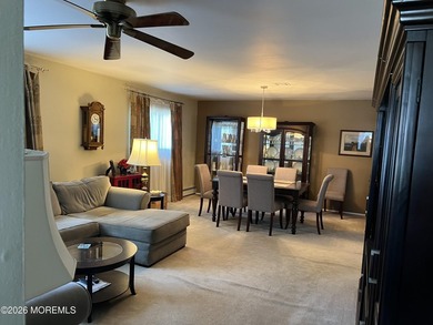 Welcome to comfortable carefree living! maintained 2bdr 2 bath - photo 8