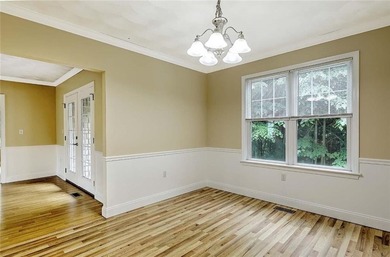 Welcome to this inviting end unit condo offering the perfect - photo 8