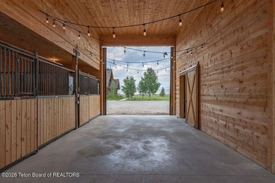 Shooting Star Ranch offers a rare combination of privacy - photo 43