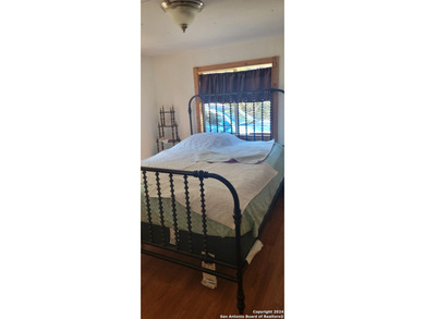 Charming Hill Country Retreat - Perfect Starter Home or Weekend - photo 9