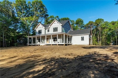 New Stunning farmhouse colonial under construction for early - photo 4
