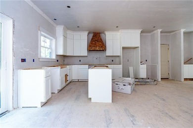 New Stunning farmhouse colonial under construction for early - photo 10
