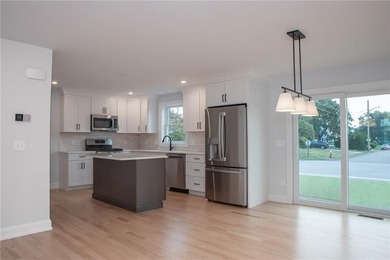 5 Recess Lane is COMPLETE, BACK ON THE MARKET and ready for its - photo 7