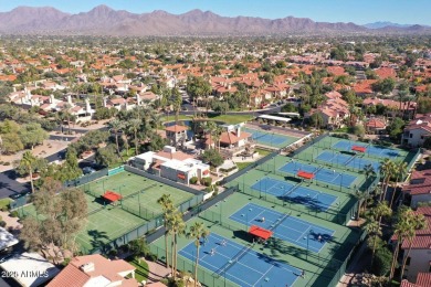 Lake Apartment For Sale in Scottsdale, Arizona