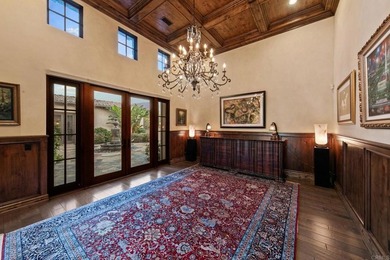 Welcome home to this extraordinary, private single-level estate - photo 18