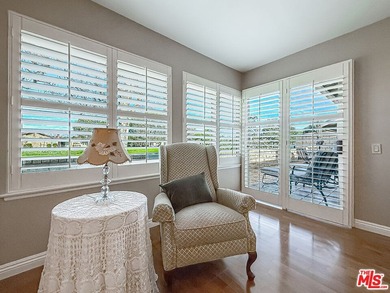 Wake up each morning to peaceful mountain views right outside - photo 20