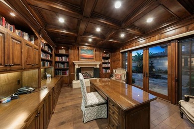 Welcome home to this extraordinary, private single-level estate - photo 20