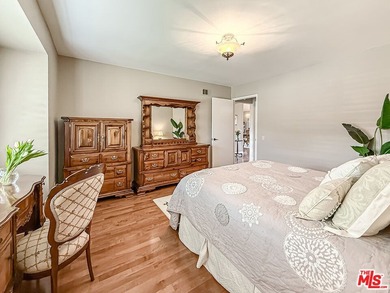 Wake up each morning to peaceful mountain views right outside - photo 28