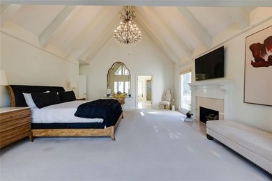 Tucked away on a private cul-de-sac in the highly sought-after - photo 31