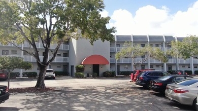 Come see this Spacious WATERFRONT property awaiting you, it's - photo 2