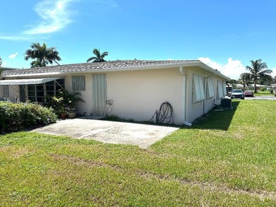 Charming first-floor end-unit in the Active Adult community of - photo 5