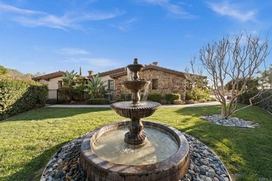 Welcome home to this extraordinary, private single-level estate - photo 45