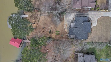 WATERFRONT HOME IN GUNTERSVILLE, AL CITY LIMITS!! Photos can't - photo 46