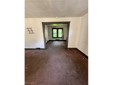 Welcome to an investor deal in South Collinwood. This 3 bedroom - photo 8