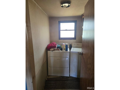 opportunity awaits in wall lake with this charming 2 bed 1 bath - photo 2