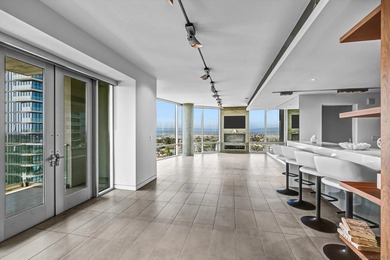 A rare opportunity to own an entire floor in one of Banker's - photo 2