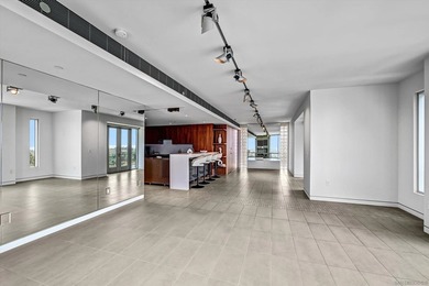A rare opportunity to own an entire floor in one of Banker's - photo 3