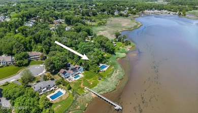 Welcome to your private waterfront retreat, where nature - photo 1