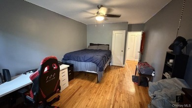 Welcome to this beautifully maintained 2-bedroom apartment in - photo 5