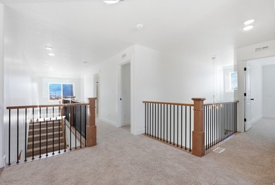 Just a block from the planned Spanish Fork Temple, custom - photo 15
