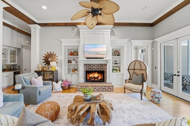Welcome to this stunning custom-built 6-bedroom, 5.5 bathroom - photo 17
