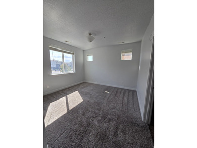 768 N 260 W - photo 17