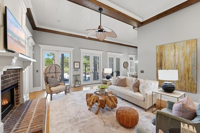 Welcome to this stunning custom-built 6-bedroom, 5.5 bathroom - photo 19