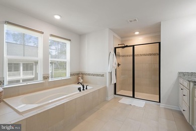 Some homes look nice. This one makes you stop as you drive up - photo 34