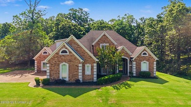 Over 4,200 square feet, 2 bedrooms downstairs, walk-in closets - photo 36