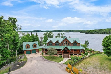 Once-in-a-lifetime luxury waterfront retreat on the world-class - photo 4